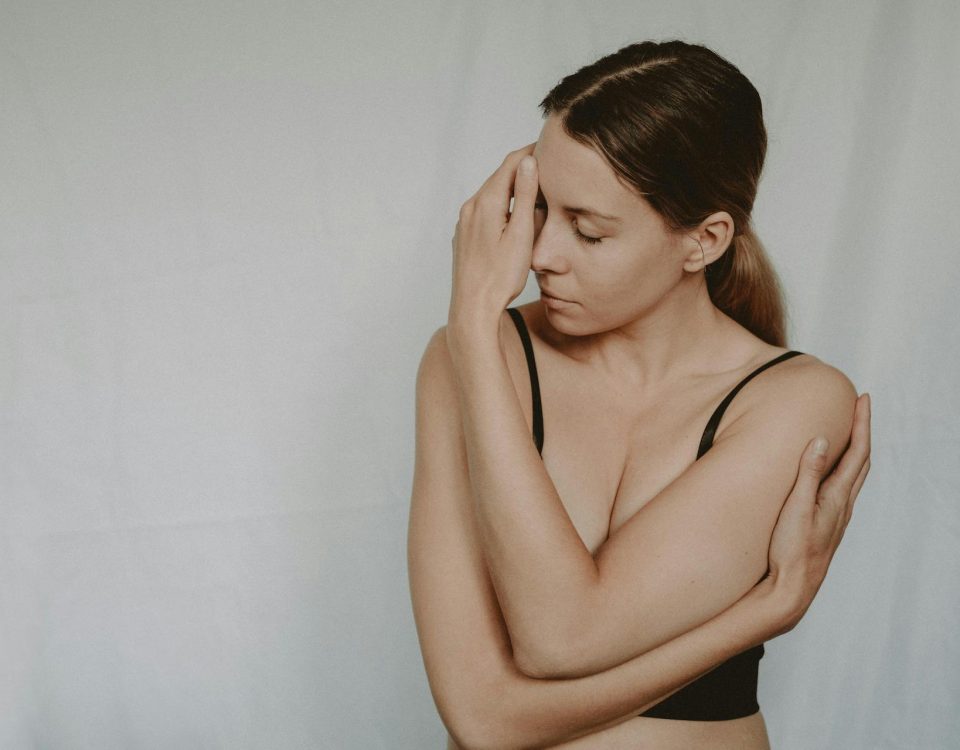 Lažna ljubav - Ivana Kuzmanović